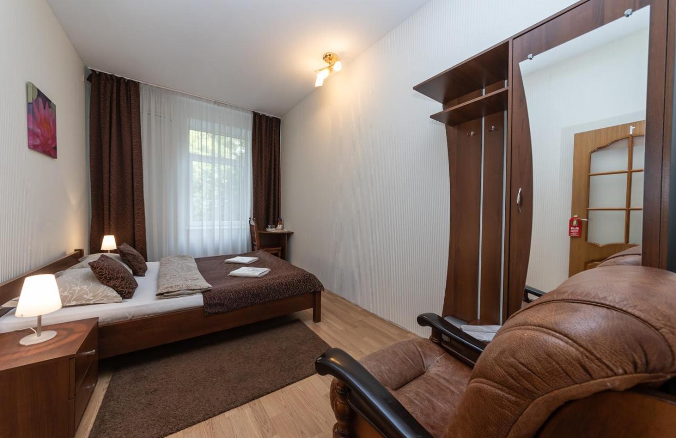Mini-Hotel Guest Residence Kyiv Exterior photo