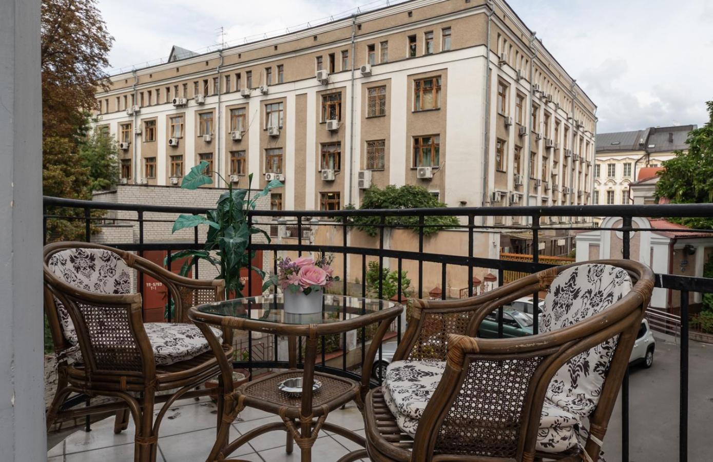 Mini-Hotel Guest Residence Kyiv Exterior photo