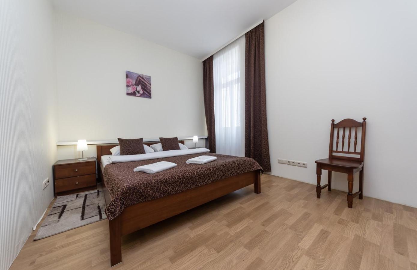 Mini-Hotel Guest Residence Kyiv Exterior photo